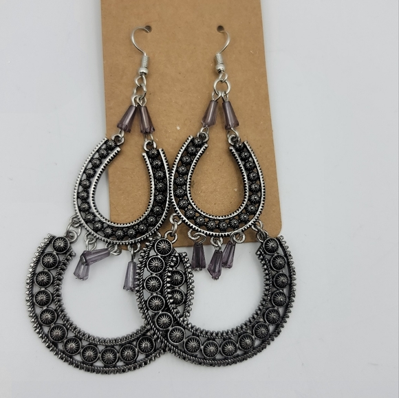 Fashion black purple accent boho earrings - Picture 7 of 7